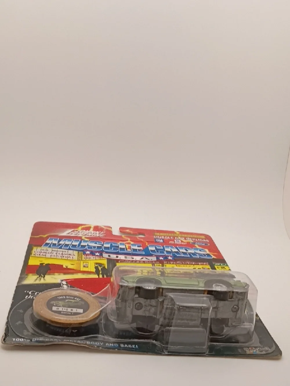 1995 Johnny Lightning Muscle Cars USA Series 1 Die-Cast 1969 Oldsmobile!